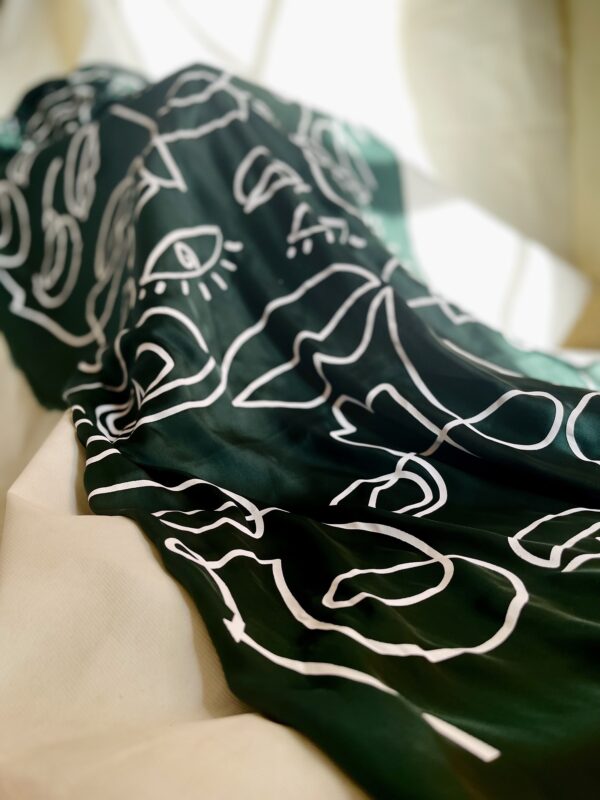 ART-OBSESSED SCARF