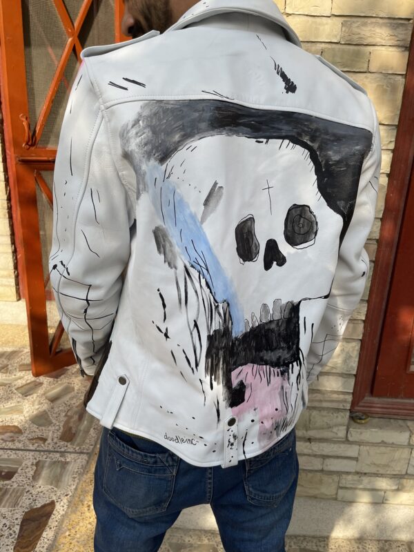 SKULL AND BONES - Image 3